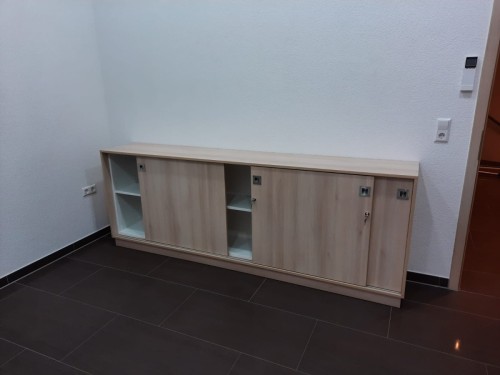 Büro / Besprechungsraum